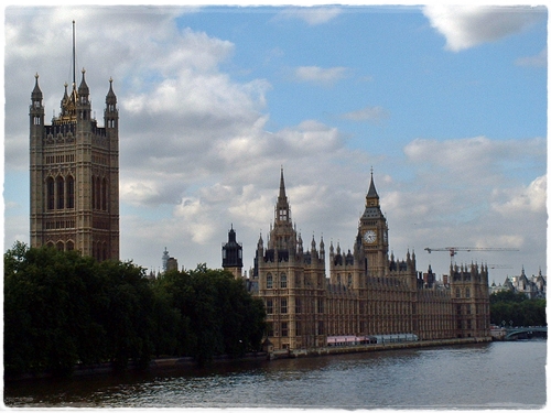 London2002-Parlament-b500